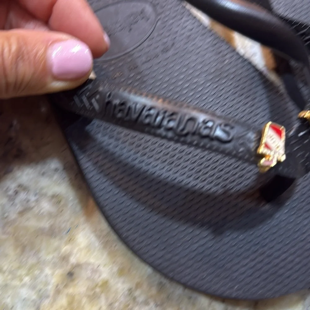 Havaianas TOP Women’s Fip Flops with Claw pins Black Size 9